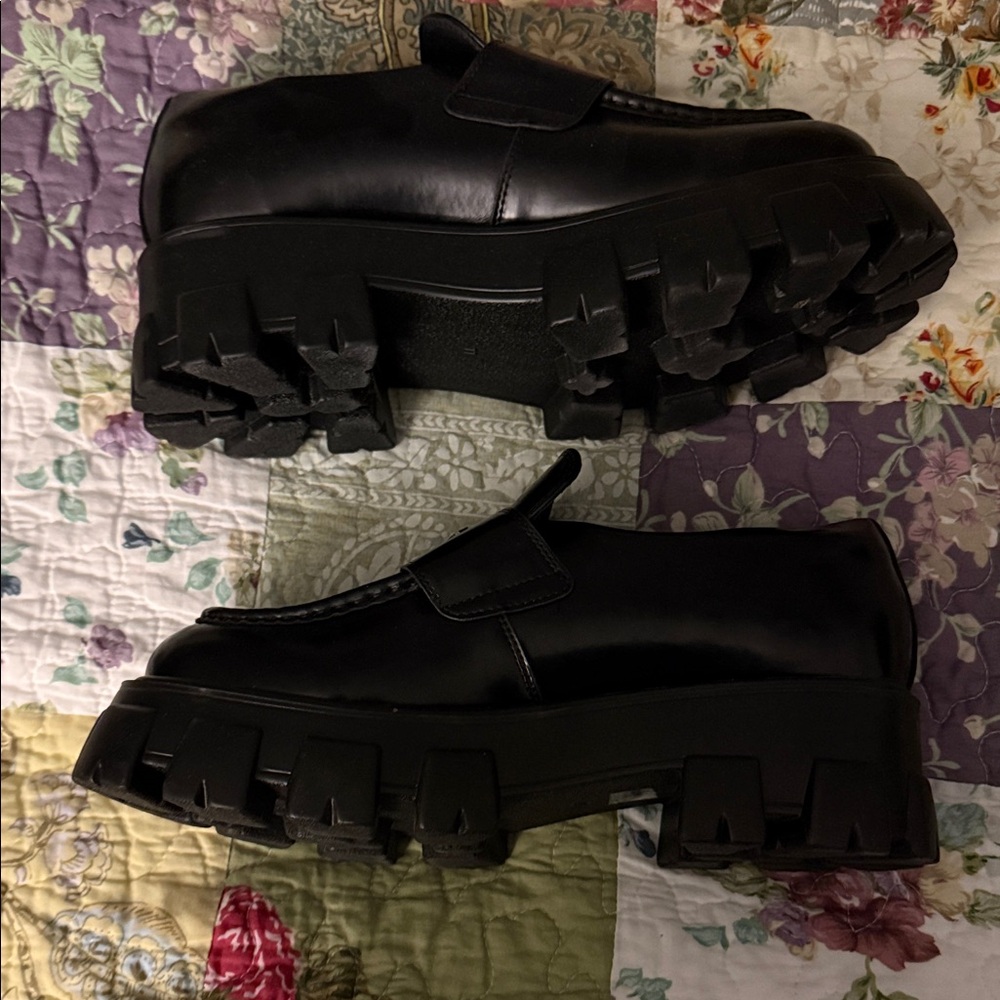Dream Pairs Black Men's Slip-On Loafers - Picture 3 of 5